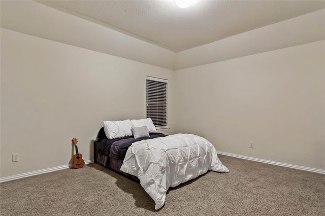 28435 Lockeridge Creek Drive, Spring, TX 77386