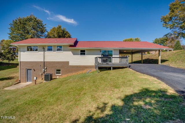 514 Spruce Street, Mount Carmel, TN 37645