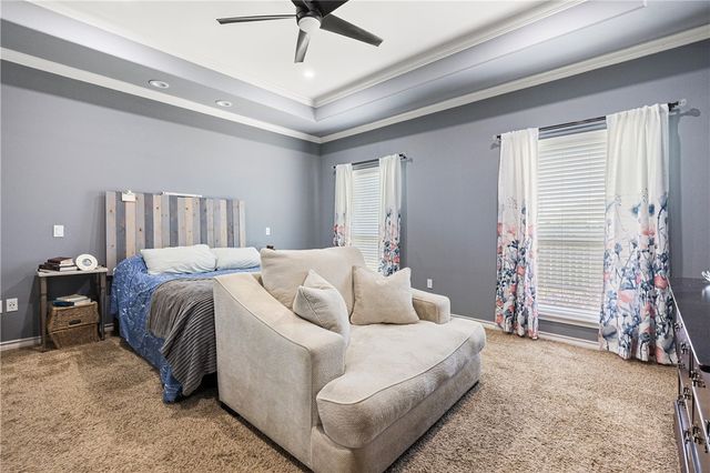 7513 E Lake Dr, Corpus Christi, TX 78414