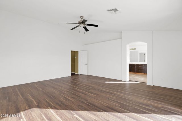 10441 W WINDSOR Avenue, Avondale, AZ 85392