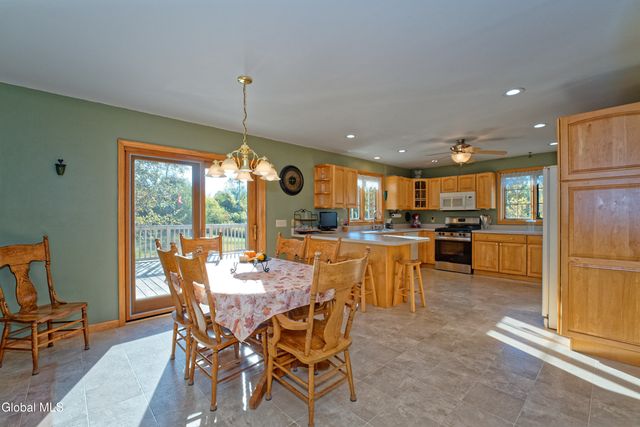 71 Cooksboro Road, Brunswick, NY 12182