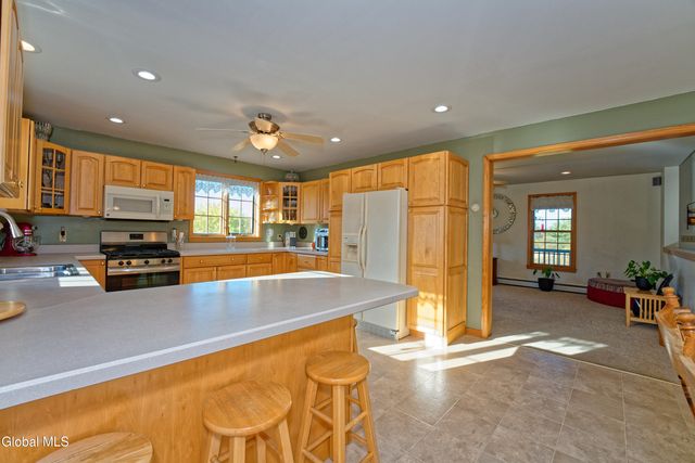 71 Cooksboro Road, Brunswick, NY 12182