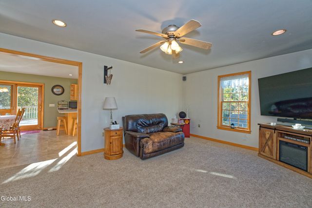 71 Cooksboro Road, Brunswick, NY 12182