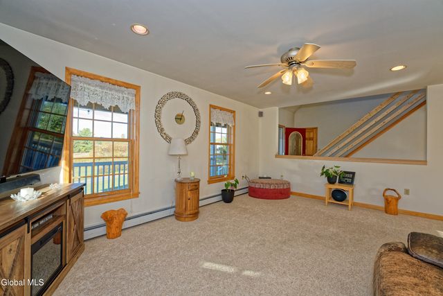 71 Cooksboro Road, Brunswick, NY 12182