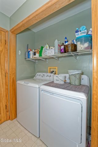 71 Cooksboro Road, Brunswick, NY 12182