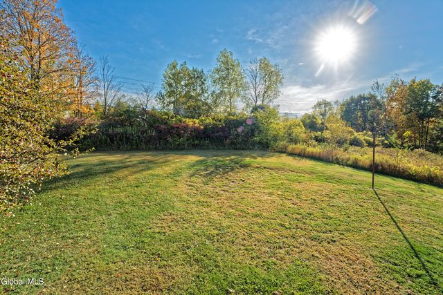 71 Cooksboro Road, Brunswick, NY 12182