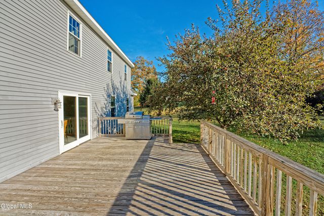 71 Cooksboro Road, Brunswick, NY 12182