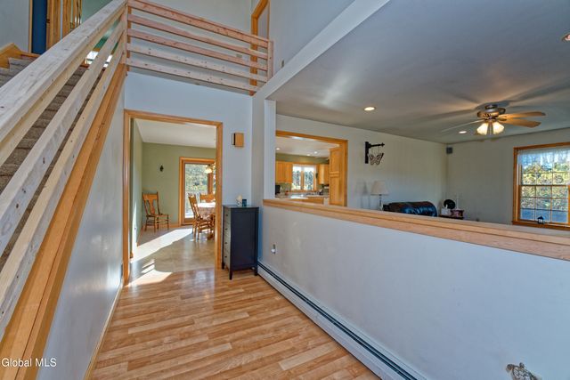 71 Cooksboro Road, Brunswick, NY 12182