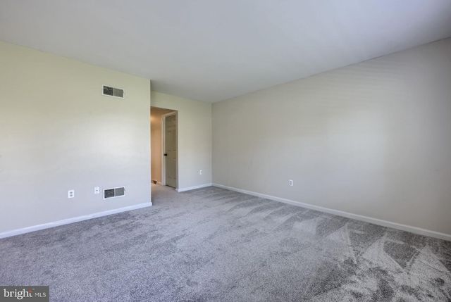4050 PARKSIDE CT, Mount Joy, PA 17552
