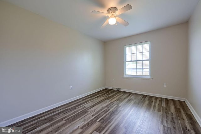 4050 PARKSIDE CT, Mount Joy, PA 17552