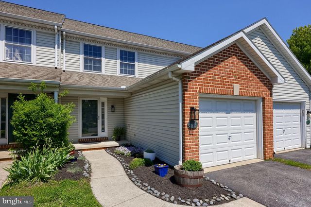 4050 PARKSIDE CT, Mount Joy, PA 17552