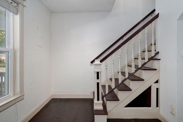 338 South Weller Avenue, Springfield, MO 65802