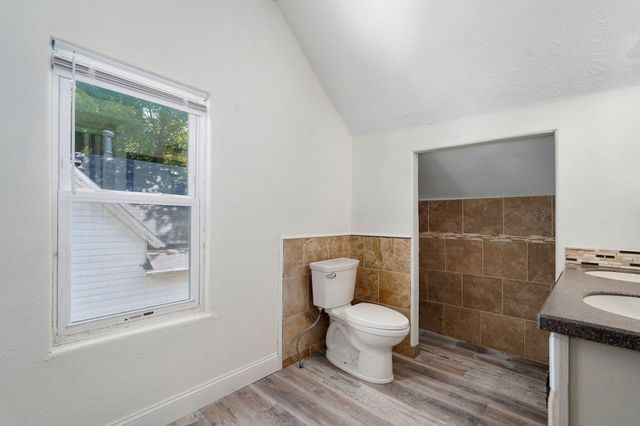 338 South Weller Avenue, Springfield, MO 65802