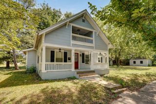 338 South Weller Avenue, Springfield, MO 65802