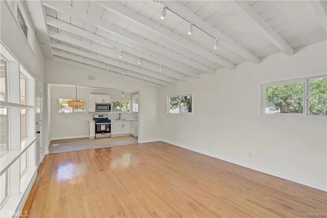 1862 American, Pomona, CA 91767