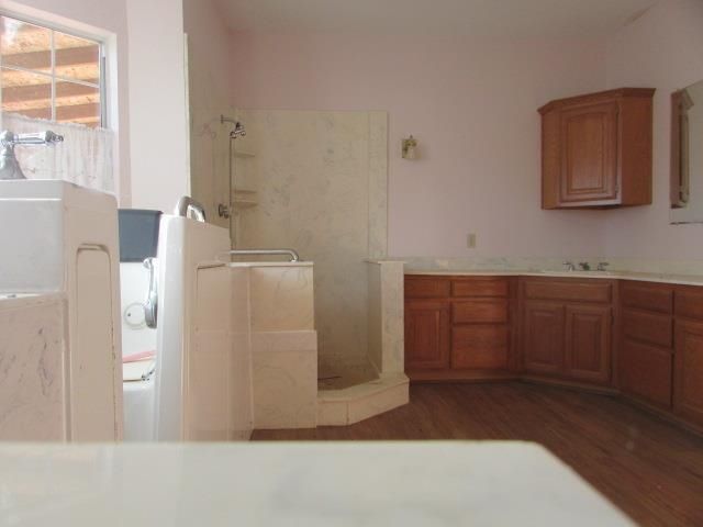 551 N CR 223, Henderson, TX 75652