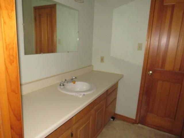 551 N CR 223, Henderson, TX 75652