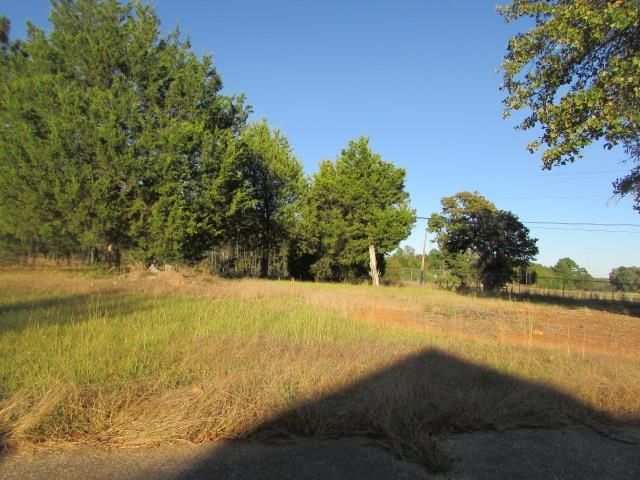 551 N CR 223, Henderson, TX 75652