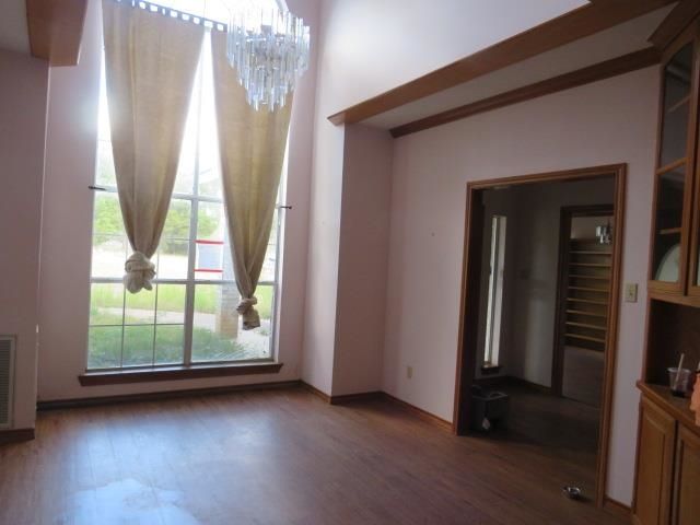 551 N CR 223, Henderson, TX 75652