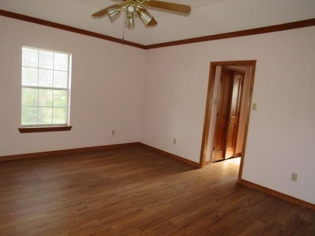 551 N CR 223, Henderson, TX 75652