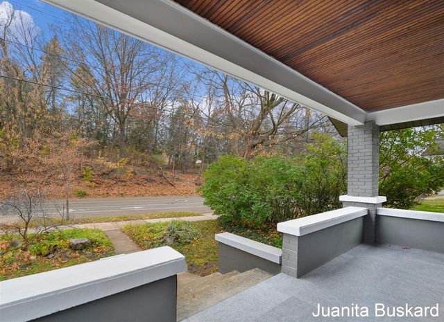 1352 Walker Avenue, Grand Rapids, MI 49504