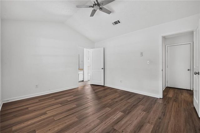 7185 Nunn Woods Way, Fairburn, GA 30213