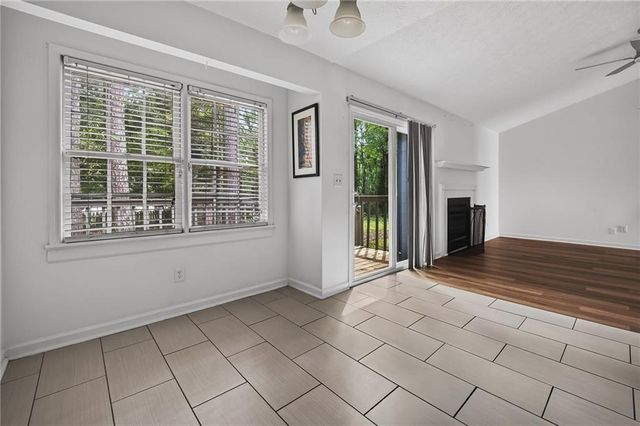 7185 Nunn Woods Way, Fairburn, GA 30213