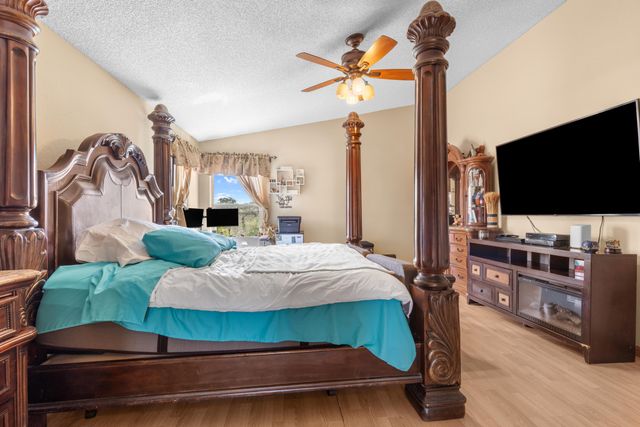 1021 NW 185th Avenue, Pembroke Pines, FL 33029
