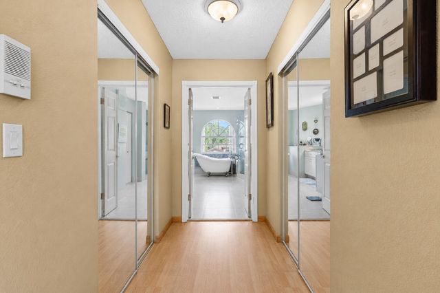 1021 NW 185th Avenue, Pembroke Pines, FL 33029