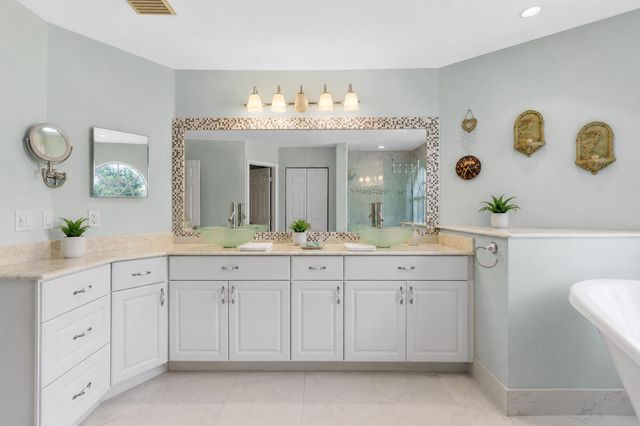 1021 NW 185th Avenue, Pembroke Pines, FL 33029