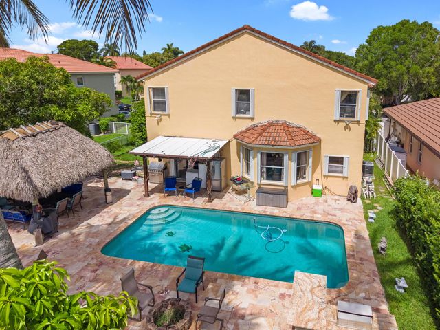 1021 NW 185th Avenue, Pembroke Pines, FL 33029