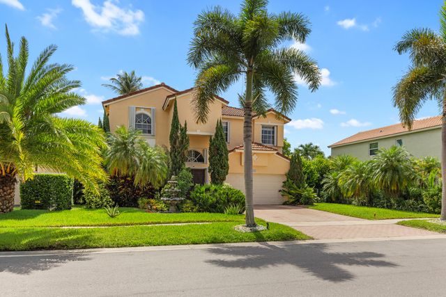 1021 NW 185th Avenue, Pembroke Pines, FL 33029