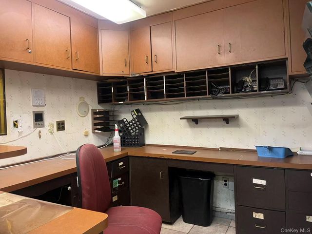 142-01 37th Avenue LL, Flushing, NY 11354