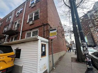 142-01 37th Avenue LL, Flushing, NY 11354