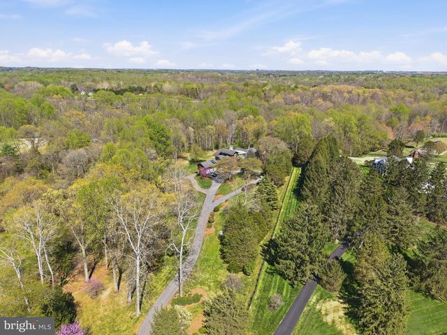 13505 DEAKINS LN, Germantown, MD 20874