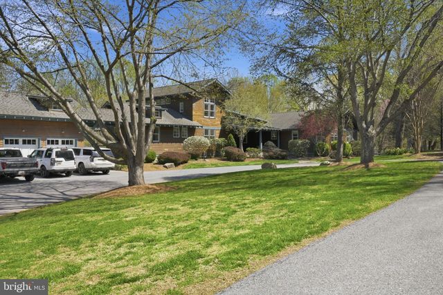 13505 DEAKINS LN, Germantown, MD 20874