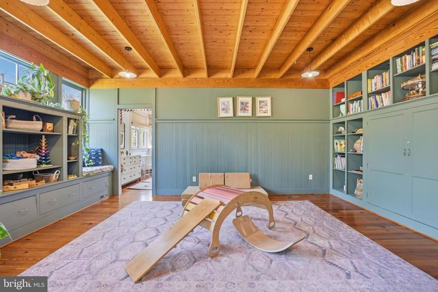13505 DEAKINS LN, Germantown, MD 20874