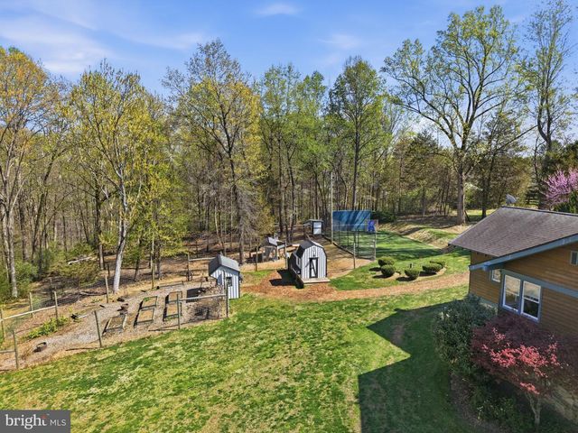 13505 DEAKINS LN, Germantown, MD 20874