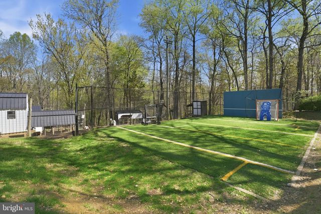 13505 DEAKINS LN, Germantown, MD 20874
