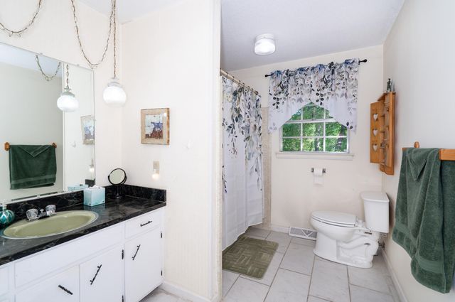 302 Johnson Street, Lafayette, GA 30728