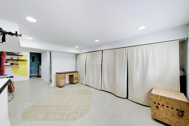 3438 W Le Moyne Street, Chicago, IL 60651