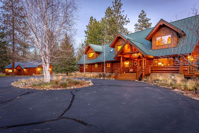 69440 Crooked Horseshoe Road, Sisters, OR 97759