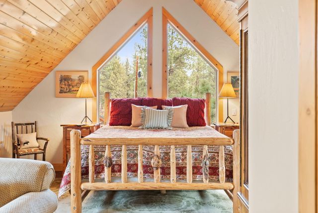 69440 Crooked Horseshoe Road, Sisters, OR 97759