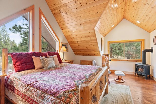 69440 Crooked Horseshoe Road, Sisters, OR 97759