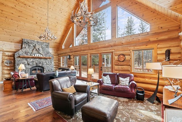 69440 Crooked Horseshoe Road, Sisters, OR 97759