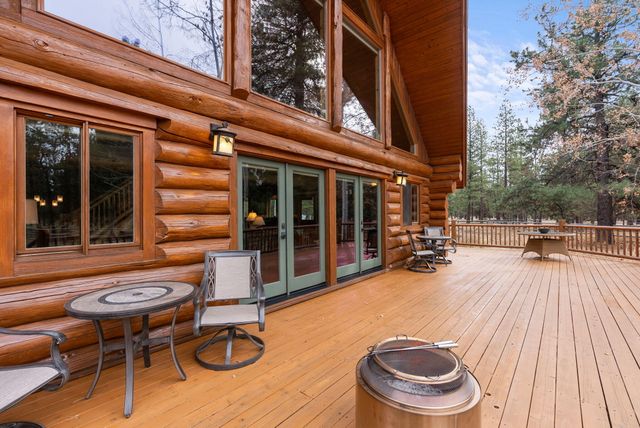 69440 Crooked Horseshoe Road, Sisters, OR 97759