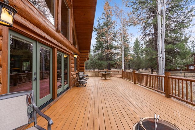 69440 Crooked Horseshoe Road, Sisters, OR 97759