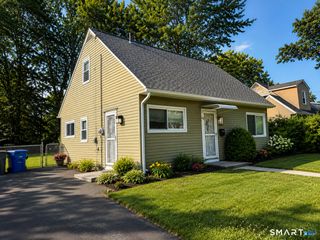 156 Andover Street, Hartford, CT 06112