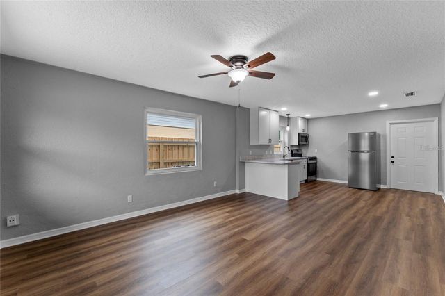 2441 S MILLS AVENUE, Orlando, FL 32806