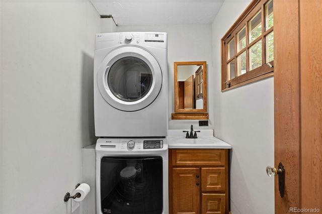 911 Lincoln Place, Boulder, CO 80302